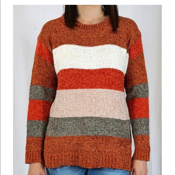 Paper Crane Sweaters - Super Soft and Cozy Sweater - Rust BRAND NEW!